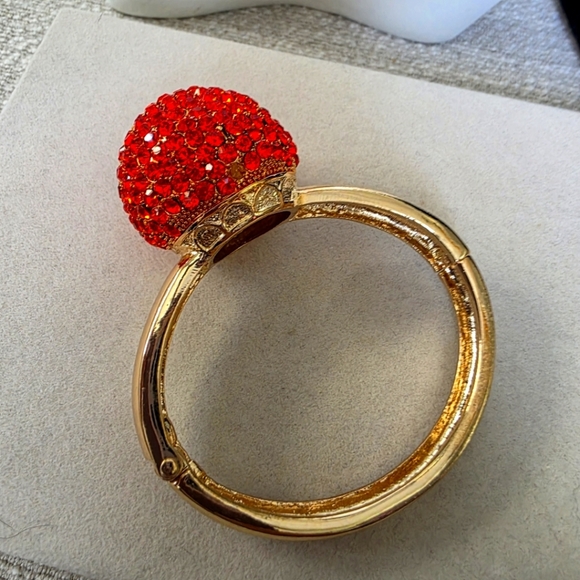 Vintage Statement Gold Red Cubic Zirconia Ball Clamper Hinge Bracelet - Picture 1 of 11